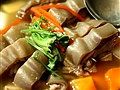 黄(huáng)焖东(dōng)山羊